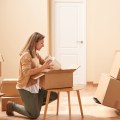 Move Smart, Stay Local: The Advantages of Hiring a Neighborhood Moving Company